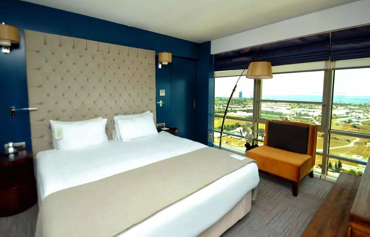 RAMADAENCORE_SHABAVIZ (10).jpg